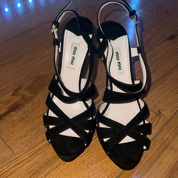 Miu Miu Suede Platforms - Picture 3 of 11